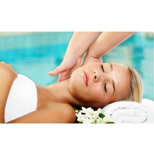 Enjoy our Relaxing Body Oil massages starting @ just Rs. 1600