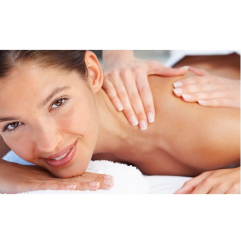 Enjoy our Relaxing Body Oil massages starting @ just Rs. 1600