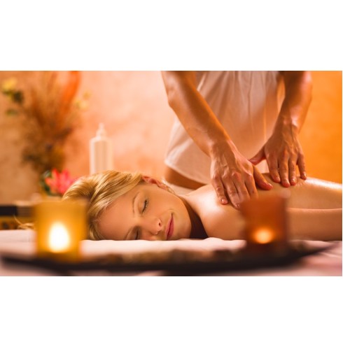 Enjoy our Relaxing Body Oil massages starting @ just Rs. 1600